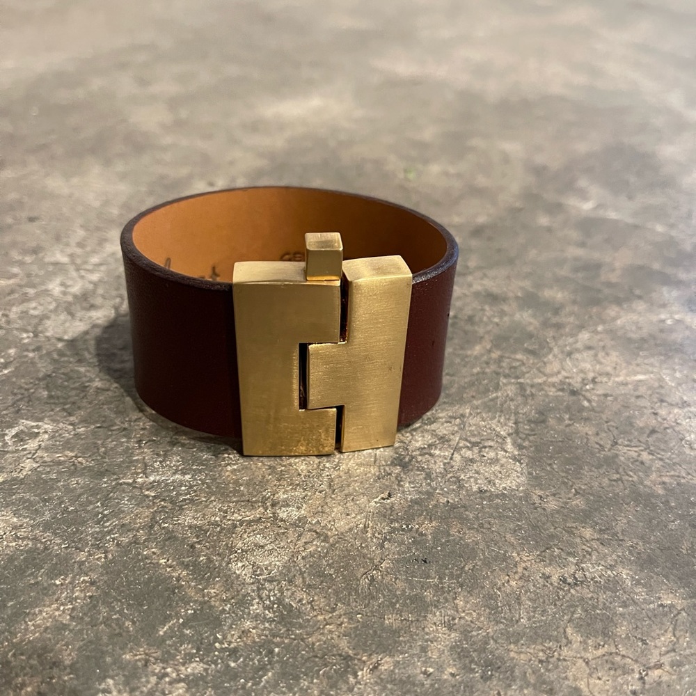 Leighelena Wide Jigsaw Cuff